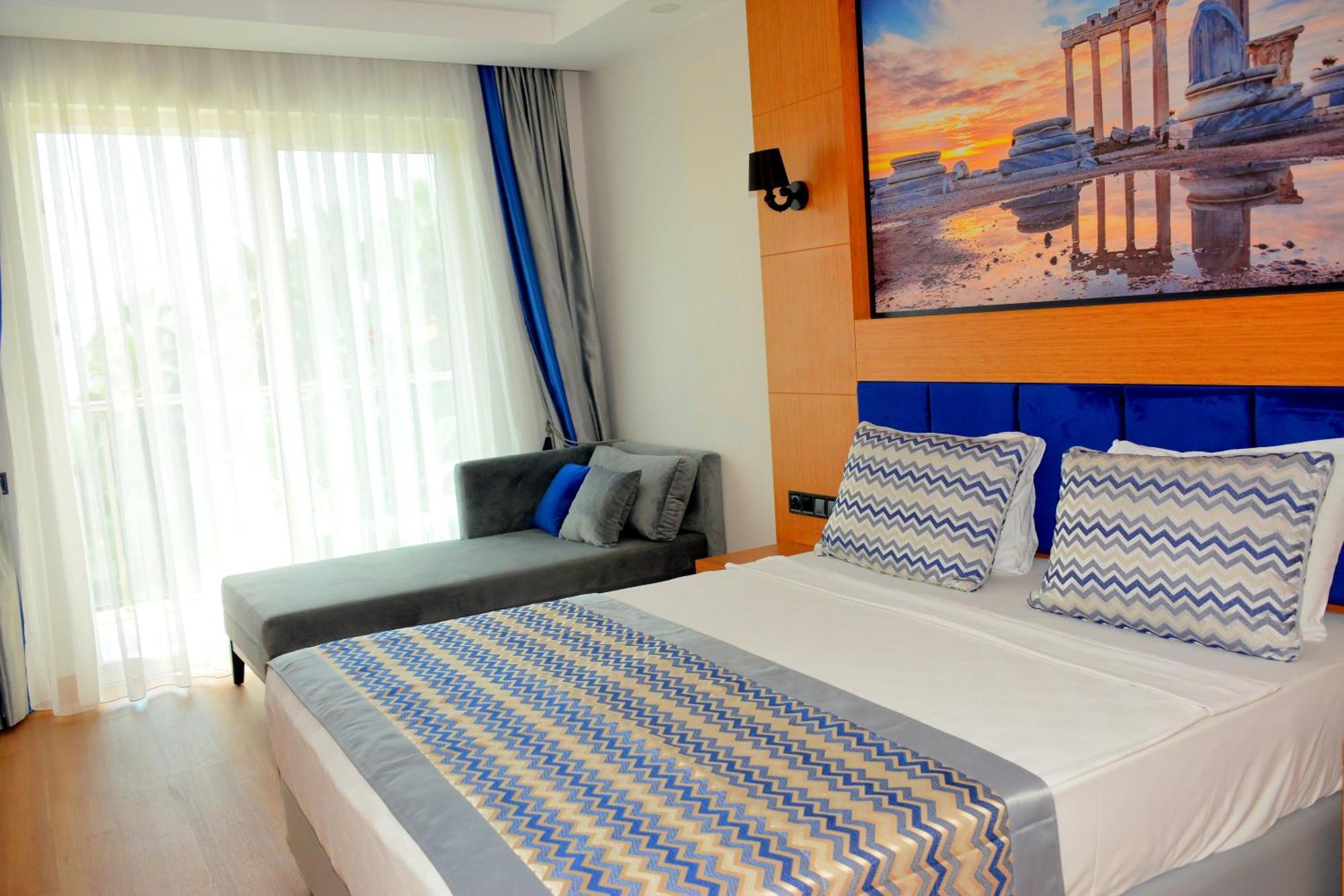 Sealife Buket Resort & Beach Hotel Okurcalar Exteriör bild